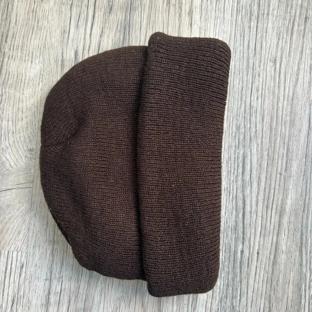 Thinsulate brown knit hat